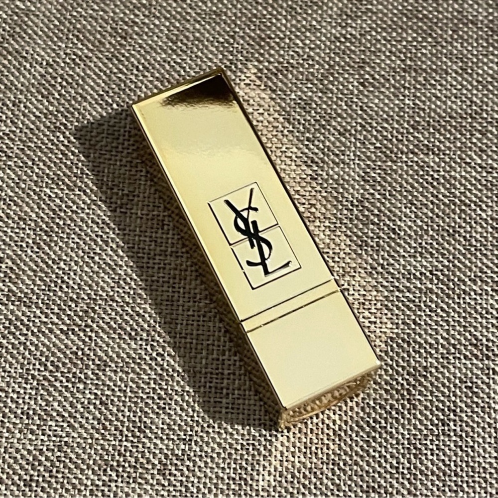 ✨YSL Rouge Pur Couture Mini Lipstick 70 + YSL NU Glow in Balm - Picture 2 of 10